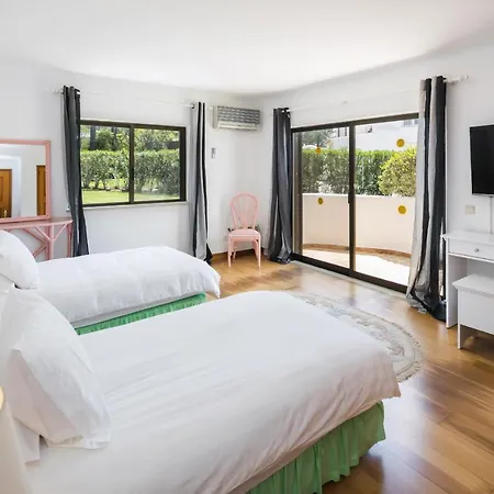 Villa Duque With Pool By Homing Quinta do Lago